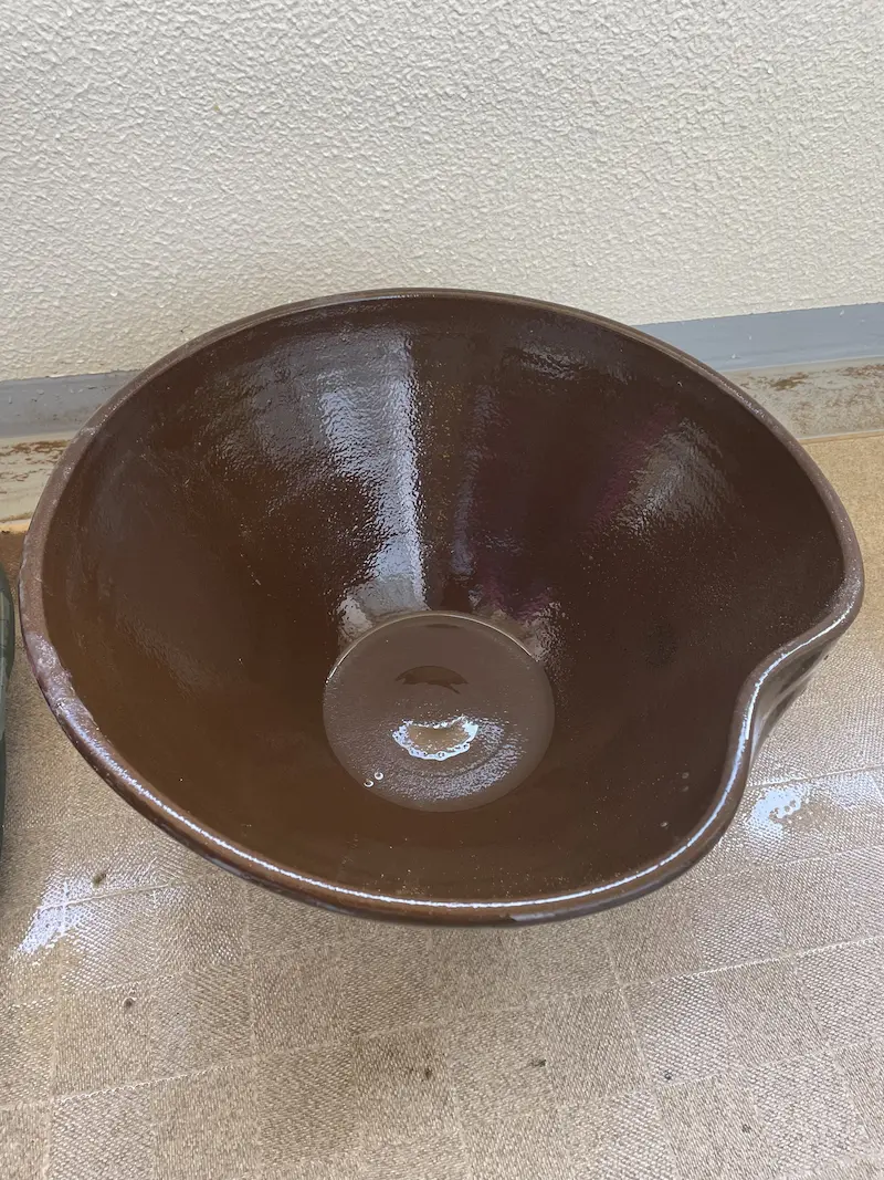 陶器製睡蓮鉢
